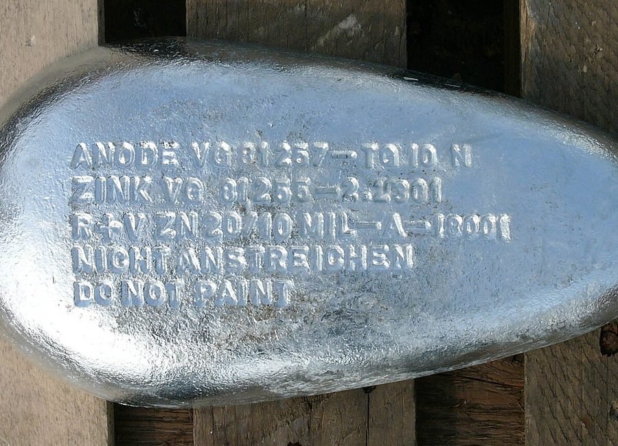 Magnesium anode